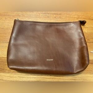 The FOUNT Pouch